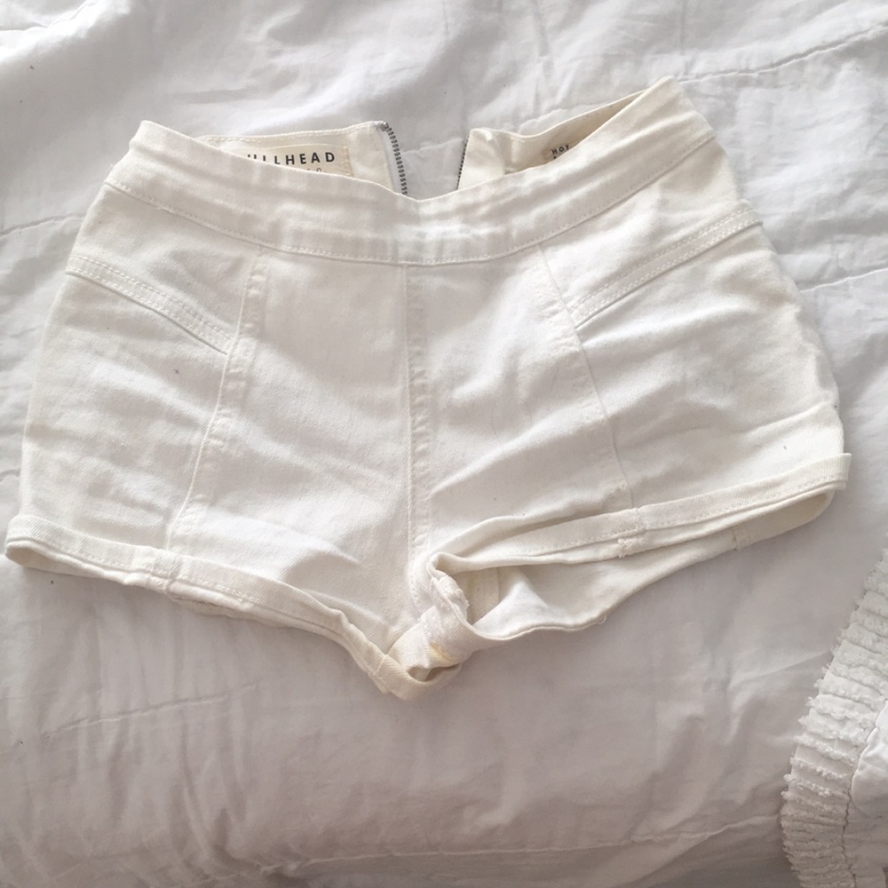 Hot short